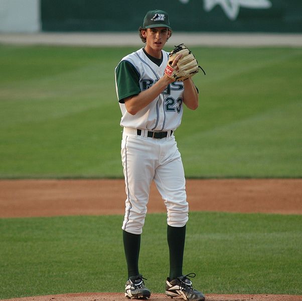 檔案:2005 James Houser.jpg